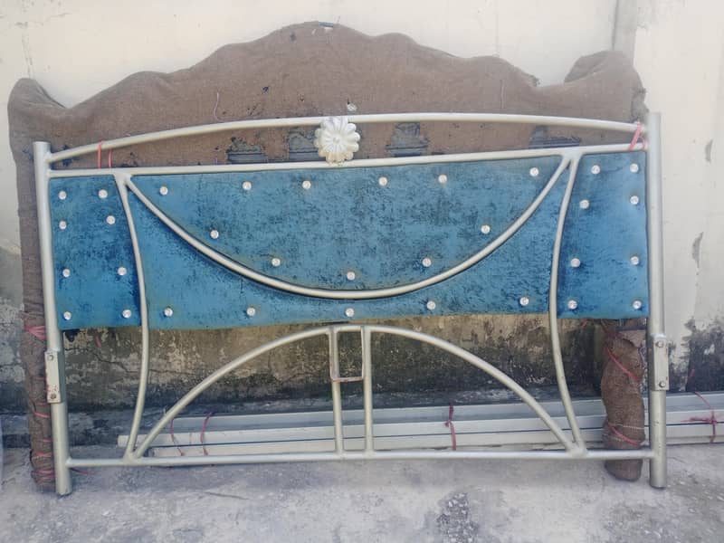 iron double bed,side table, dressing table 2