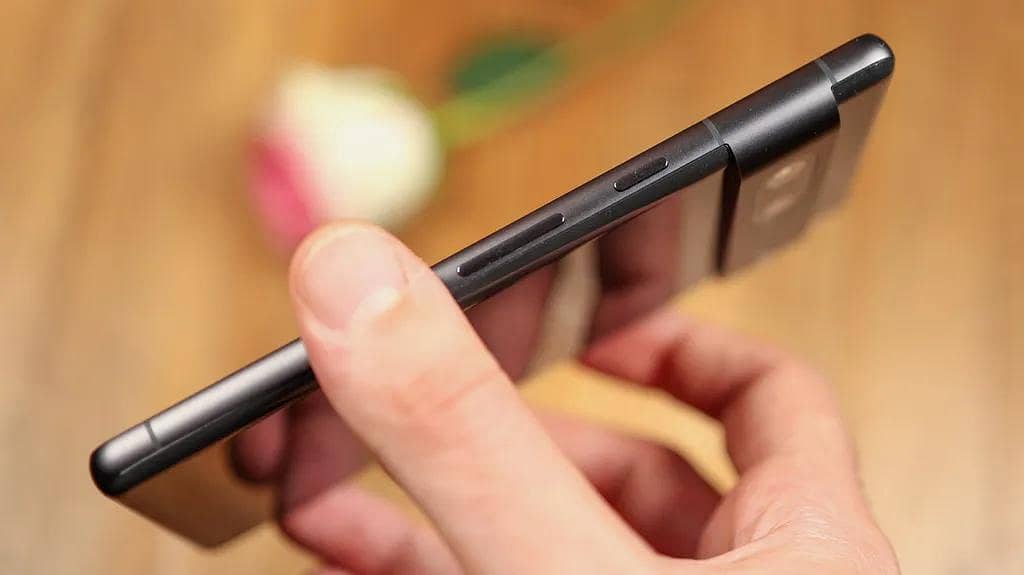 Google Pixel 7 4