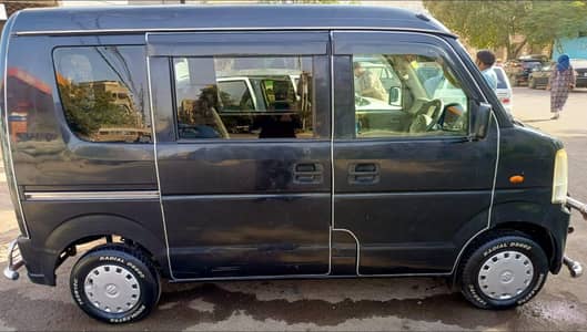 Suzuki Every 2011