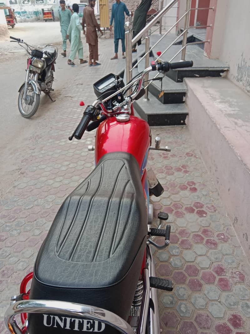 united 70cc 4