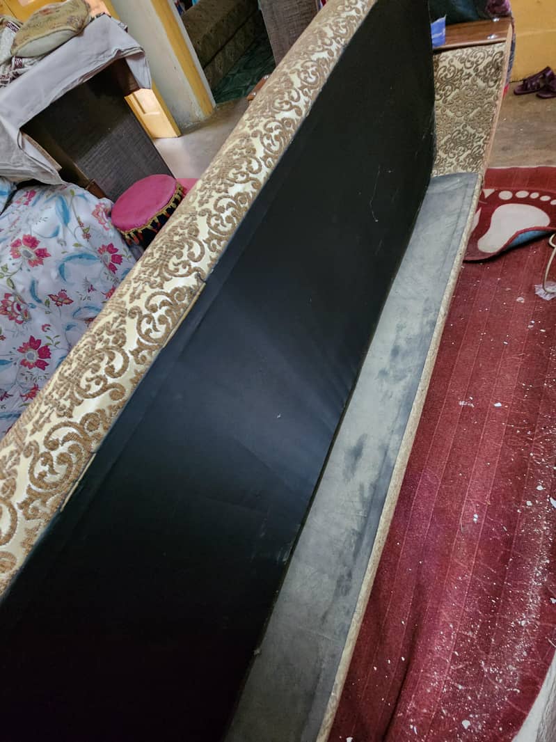 sofa come bed 10/10 condition 4