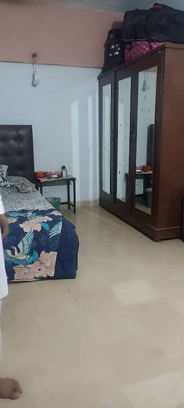 FLAT FOR RENT Full Flore MAIN NISHAT COMMERCIAL, DHA PHASE 6