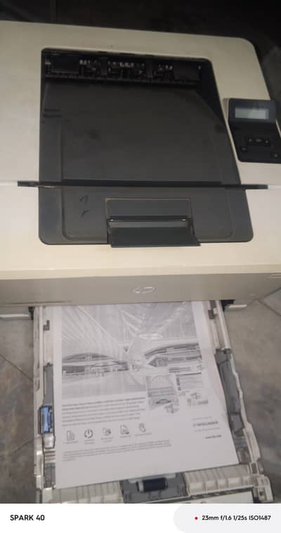HP 402 N