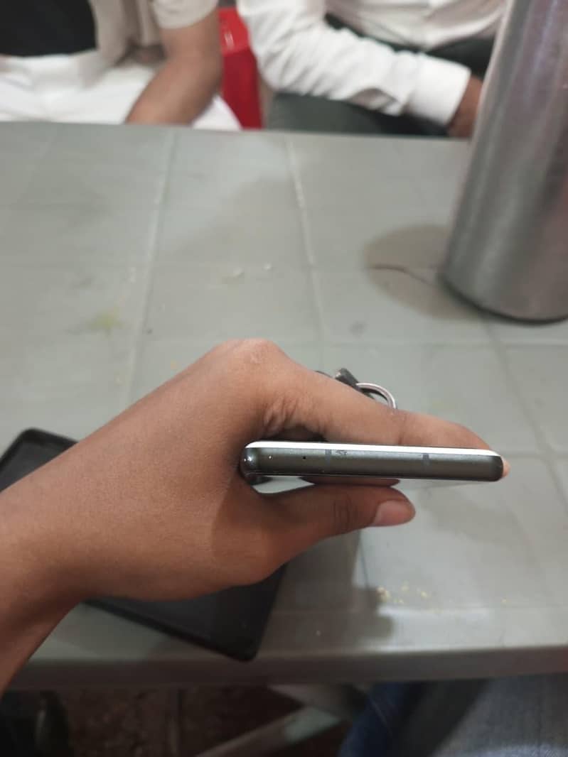 Google Pixel 6a 3