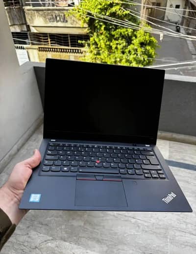 Lenovo ThinkPad X1 Carbon | i7 6th Gen | 14" Full HD 1080p | 10/10