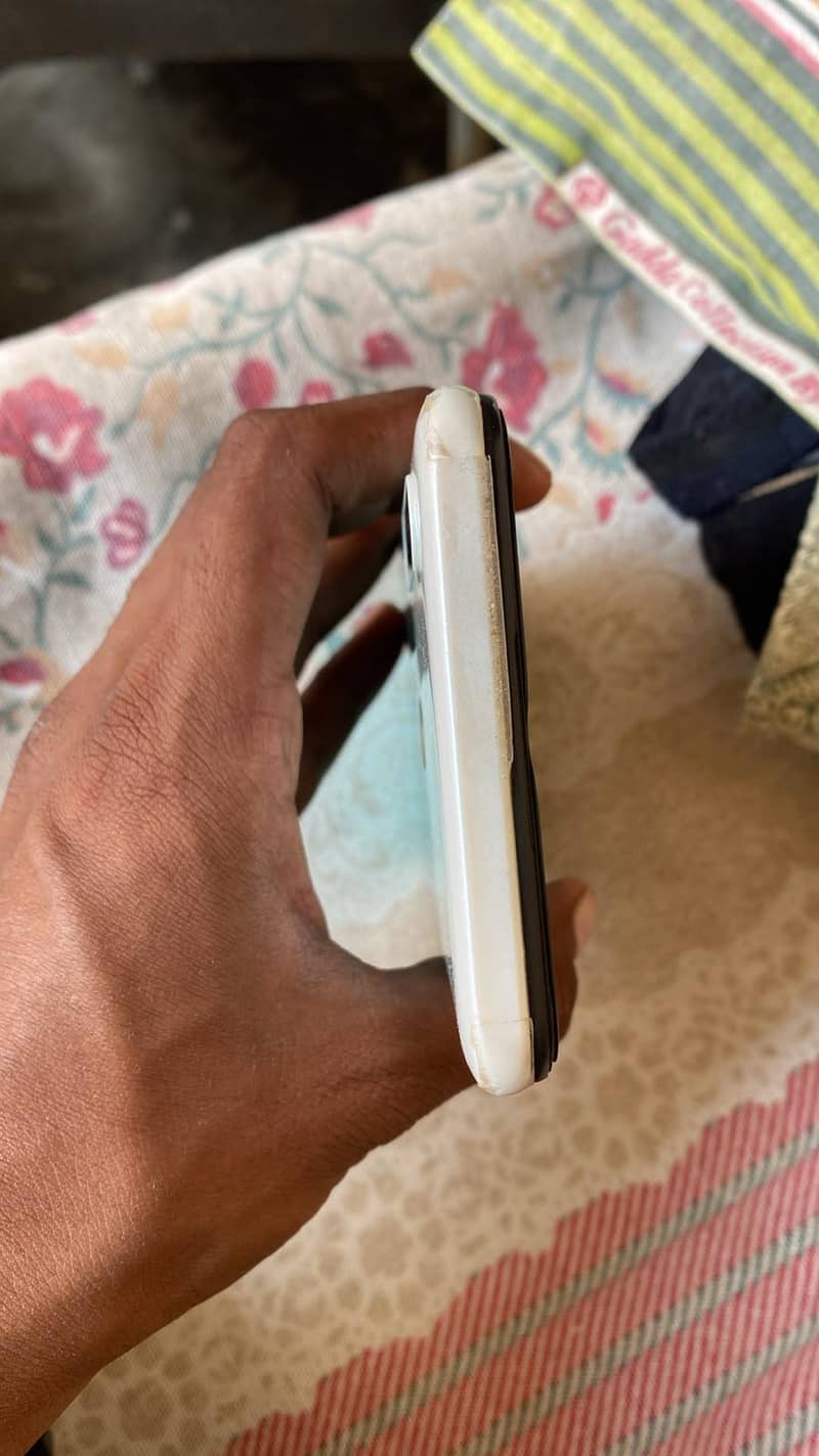 OPPO A31 1