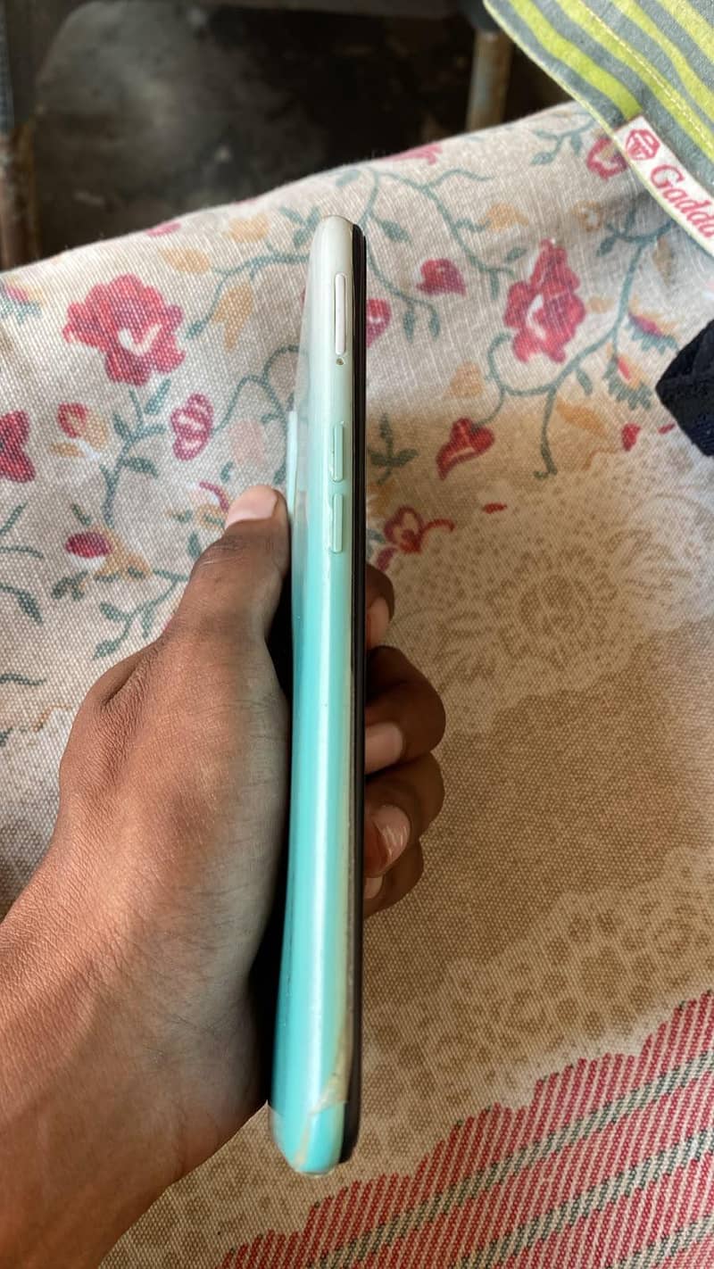 OPPO A31 3