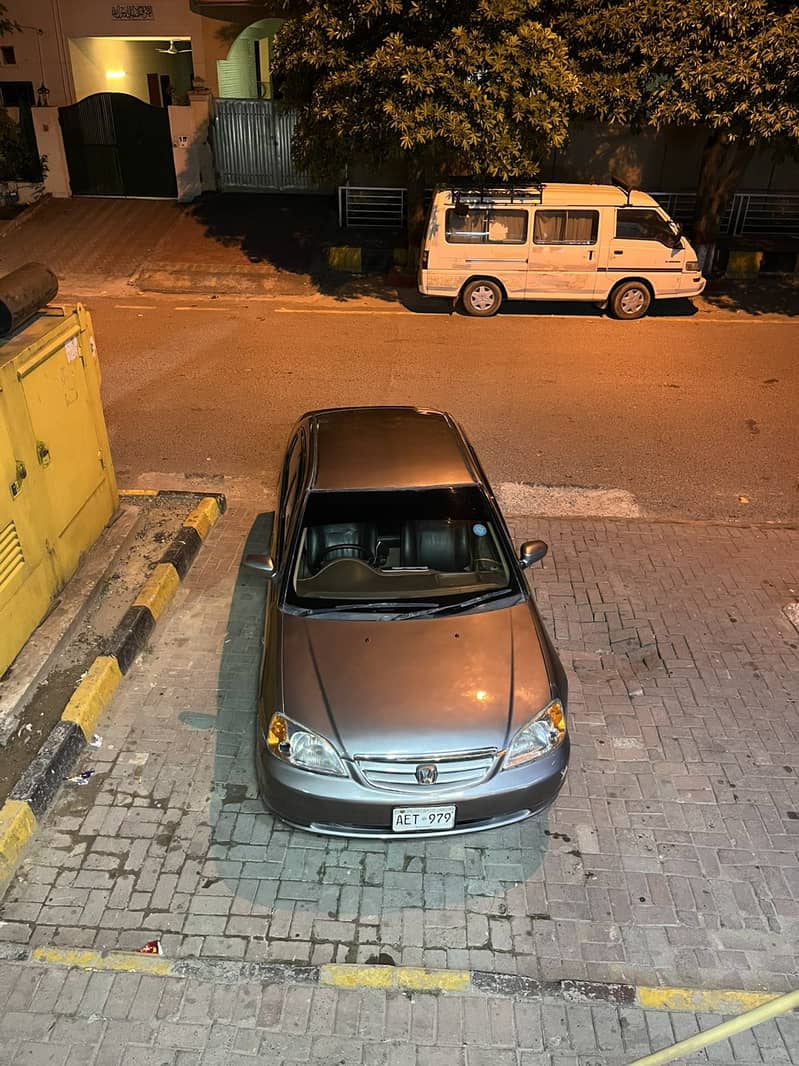 2004 model , good condition 5