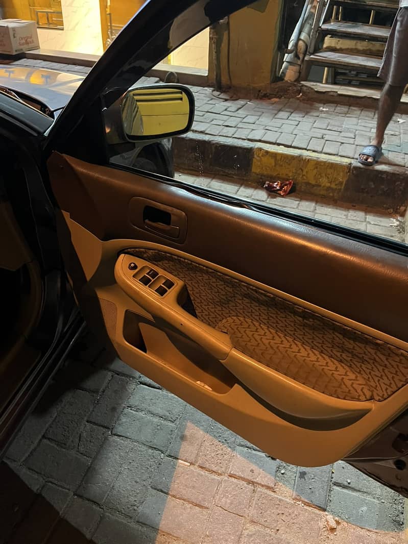 2004 model , good condition 7