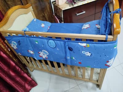 baby cot