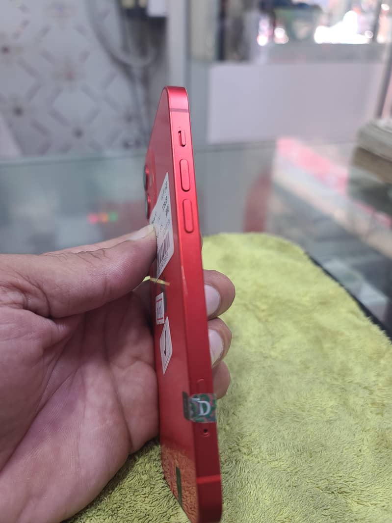 Apple iPhone 12 2