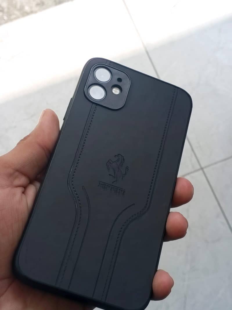 Apple iPhone 11 0
