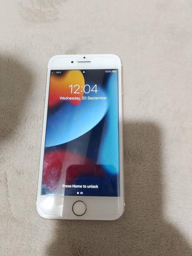 Apple iPhone 7 2