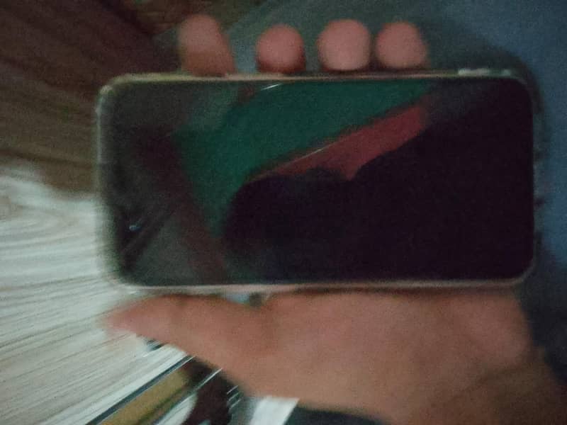 Apple iPhone 13 Pro 1