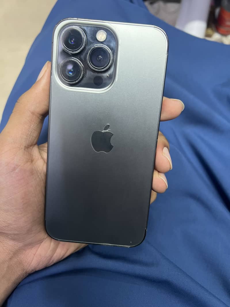 Apple iPhone 13 Pro 0