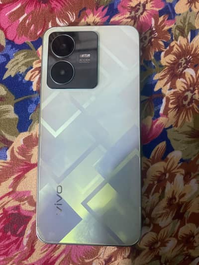 Vivo Y22