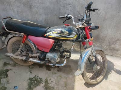 Honda cd70 2005
