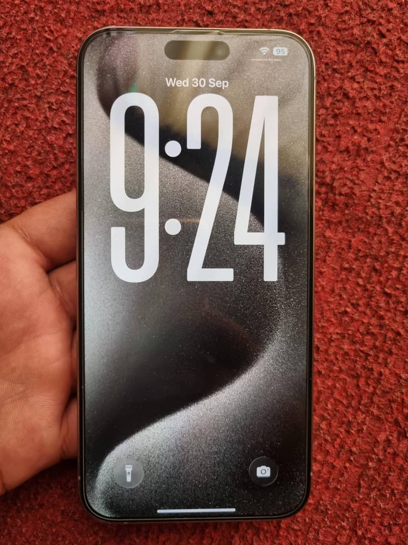 iphone 15 pro max 5