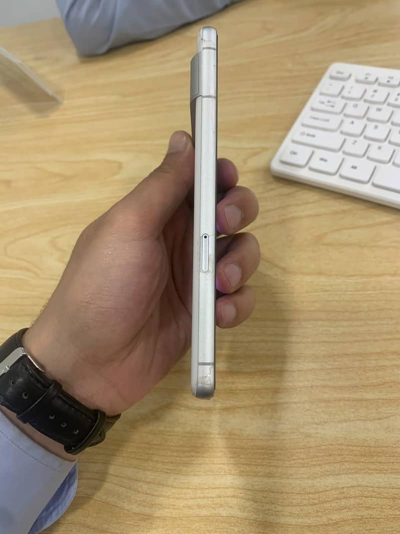 Google Pixel 7 3