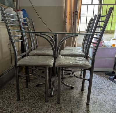 Dining Table {6 seater with glass table}