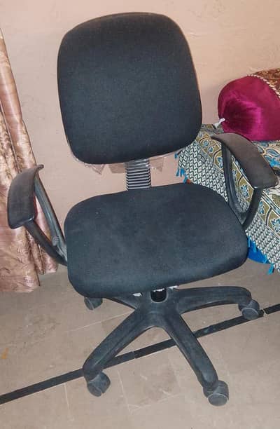 1 chair