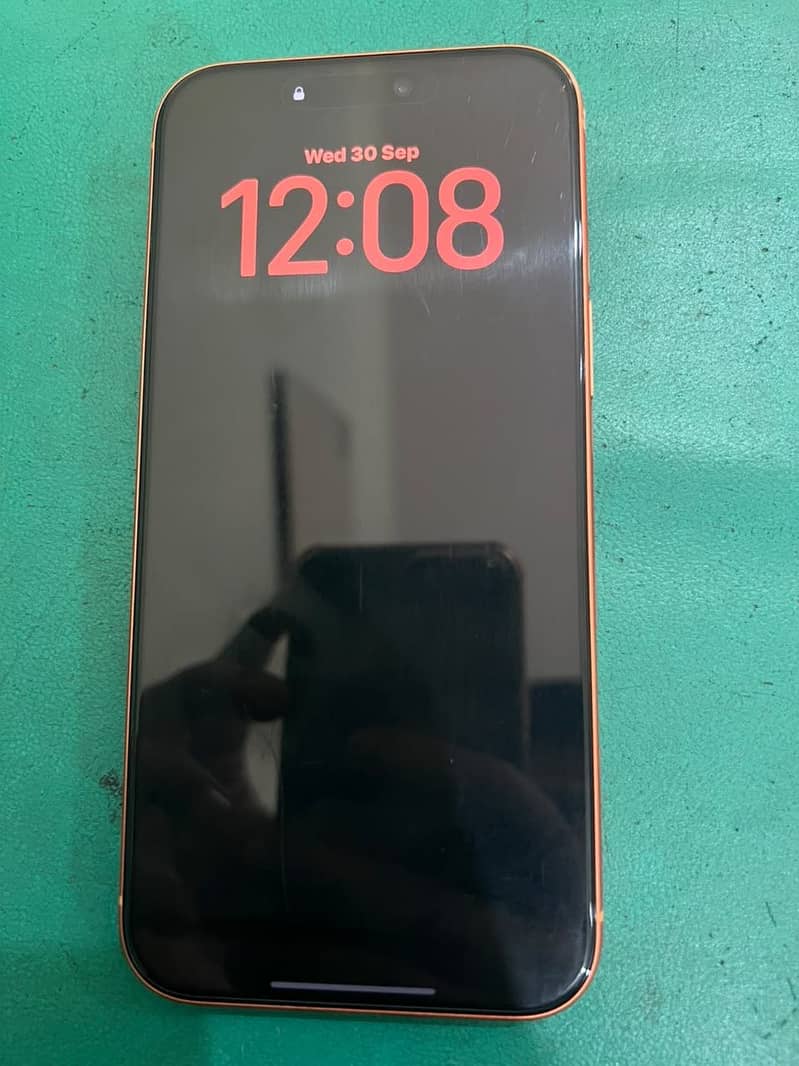 Apple iPhone 17 Pro Max 2