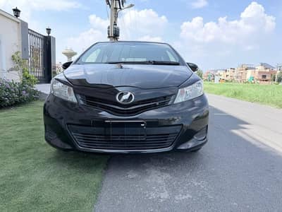 Toyota Vitz 2013