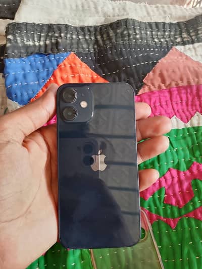Apple iPhone 12 mini