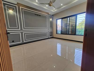 1st Floor for rent in satellite town