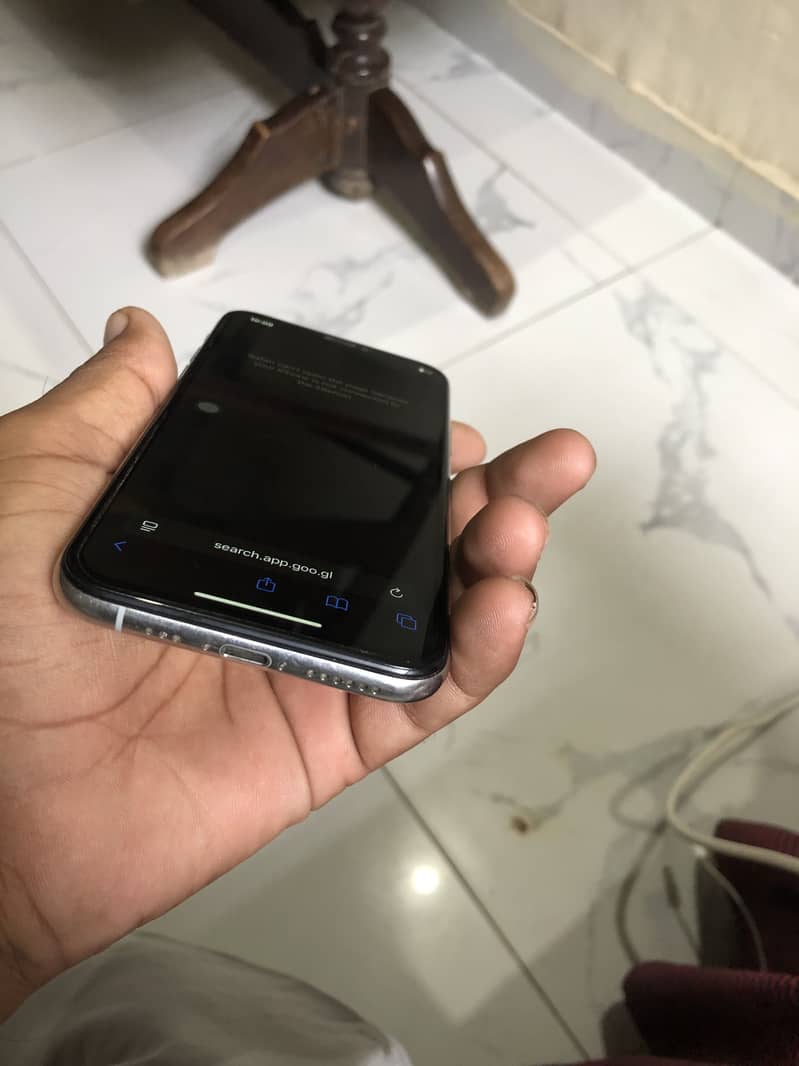 Apple iPhone XS 2