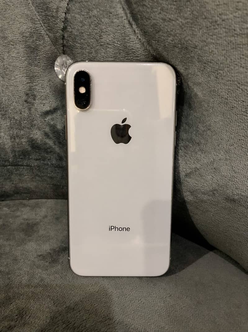 Apple iPhone XS 5