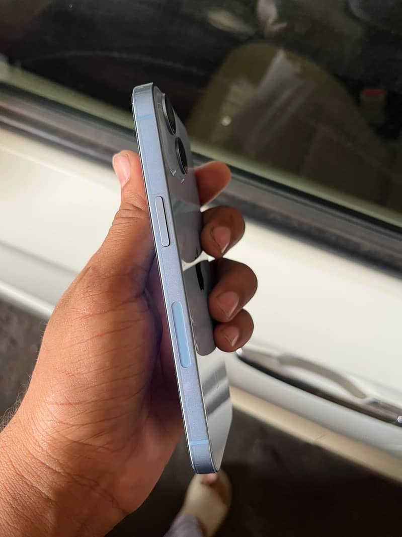 Apple iPhone 14 2