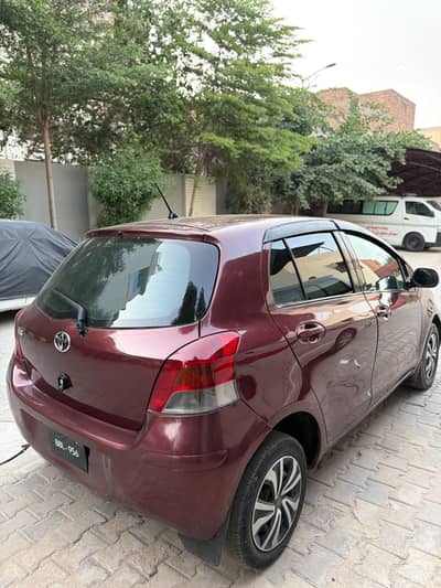 Toyota Vitz 2010