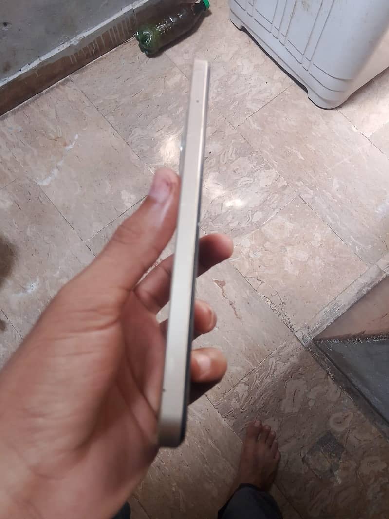 Realme c61 1