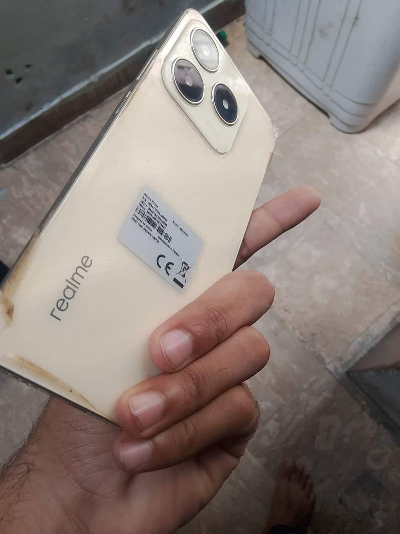 Realme c61 6