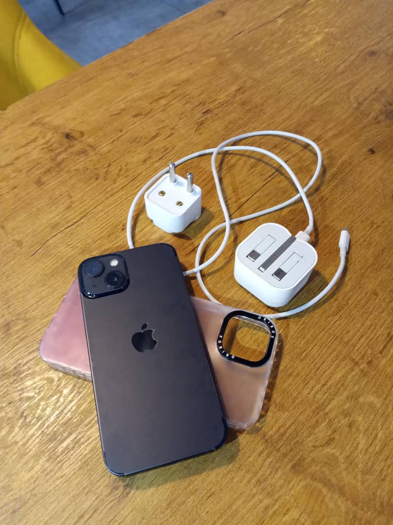 Apple iPhone 13u 2
