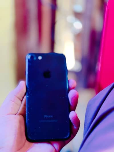 Apple iPhone 7
