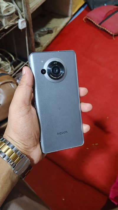 Sharp Aquos r7 official pta