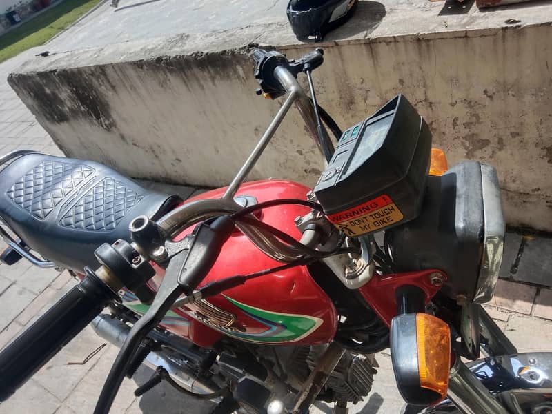 Honda CD 70cc 2014 8
