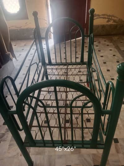 Iron baby cot
