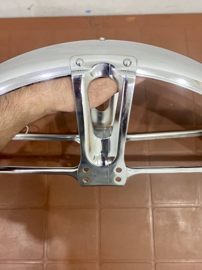 125 Mudguard ( Front ) 1