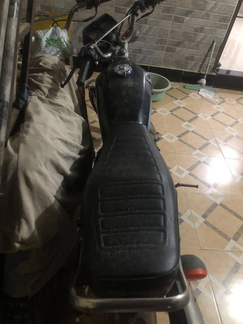 CG 125 1