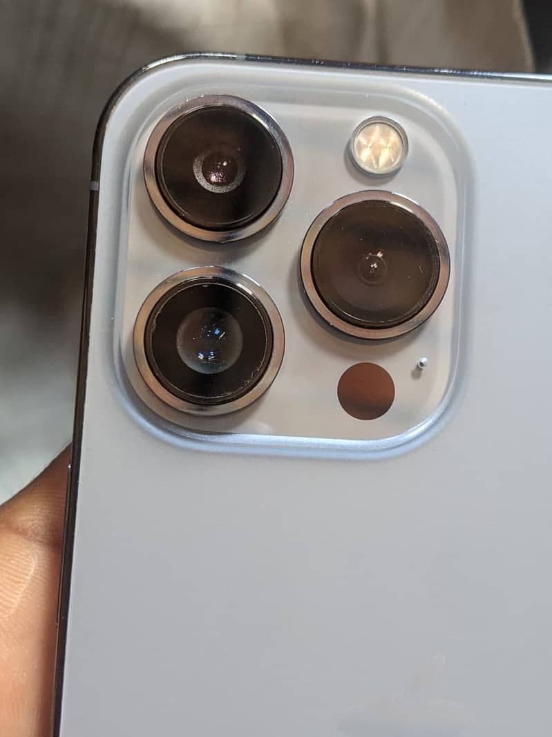Apple iPhone 13 Pro 7