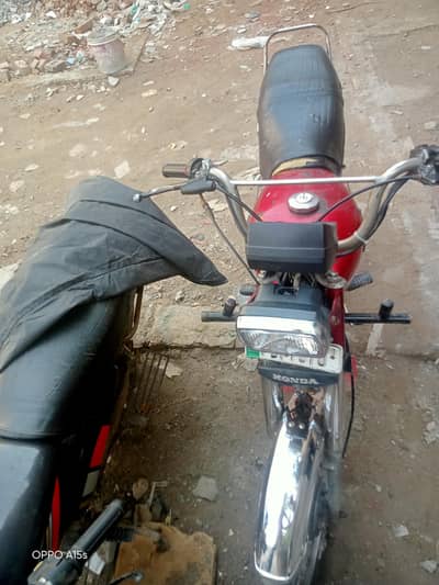 agar Kisi bhai NY Honda 125 k Sath change karnu ho to kami pash kar ly