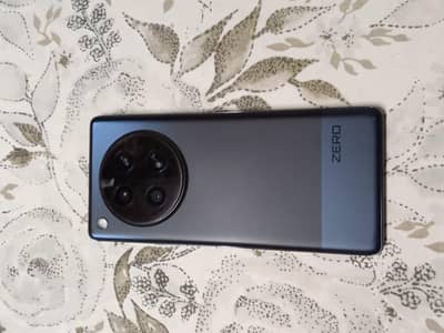 Infinix Zero 40