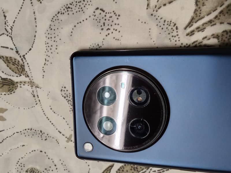Infinix Zero 40 7