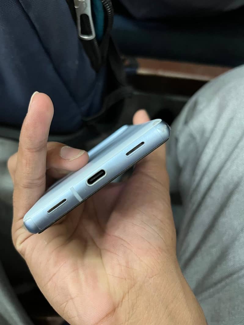 Google Pixel 7a 3