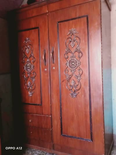 1 wardrobe and 1 kitchen cabinet for sale