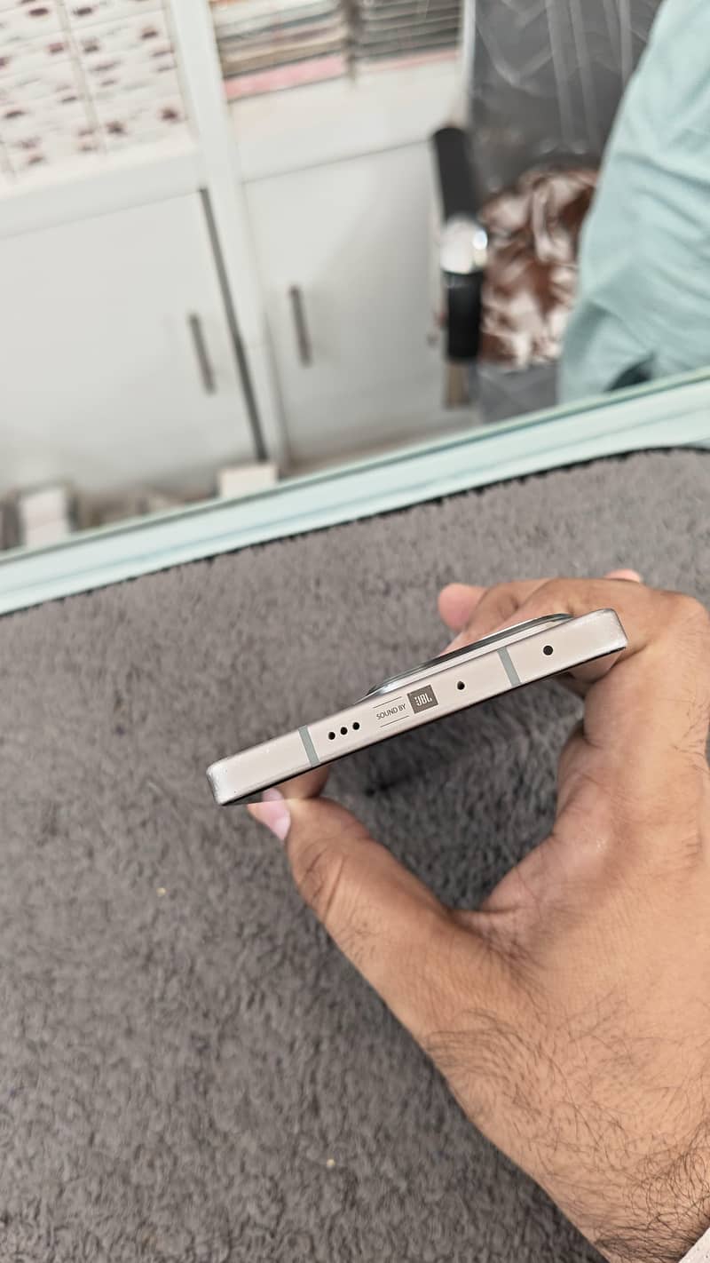 Infinix Note 50 Pro 4