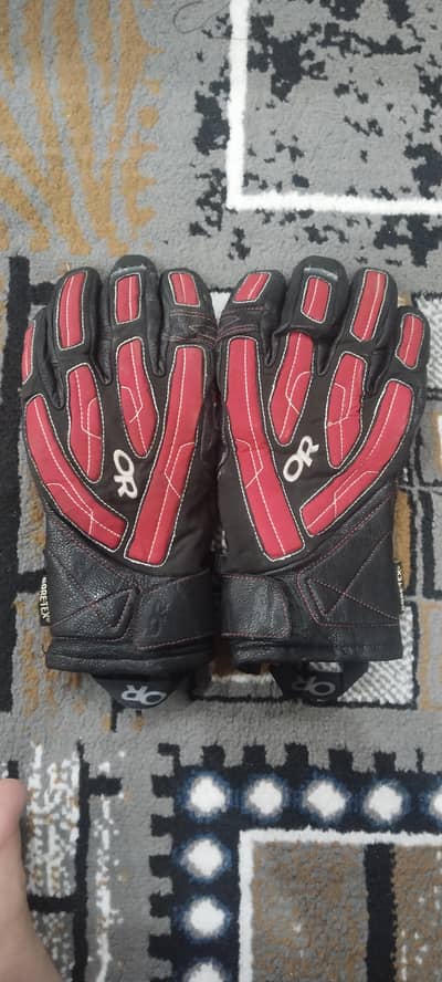 gloves